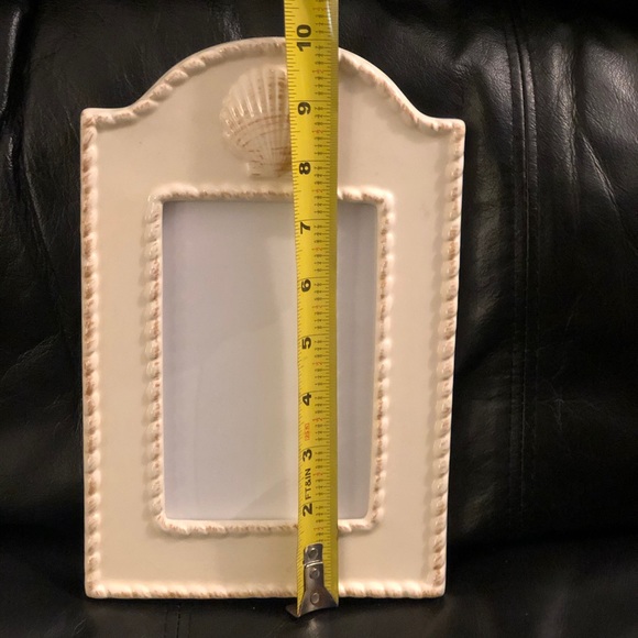 Ceramic Shell Picture Frame (4x6) - Picture 3 of 5